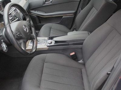 Blau Gebraucht 2011 Mercedes E220 Limousine | € 6.880 (Superpreis)