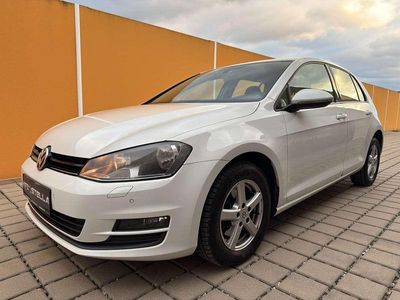 Weiß Gebraucht 2013 VW Golf VII Comfortline Limousine | € 8.990 (Fairer Preis)