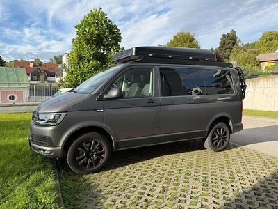 Gebraucht VW Multivan Trendline 150 PS (110 kW) 2017 Grau Van