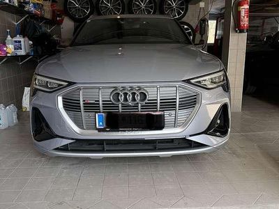 Gebraucht Audi e-tron S-Line 230 kW (313 PS) 2020 Silber SUV