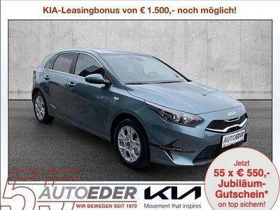 Grau Gebraucht 2024 Kia Ceed Silver Kleinwagen | € 21.380 (Teuer)