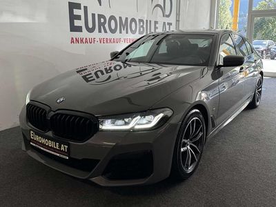 Gebraucht BMW 520 Shadowline 190 PS (139 kW) 2022 Grau Limousine