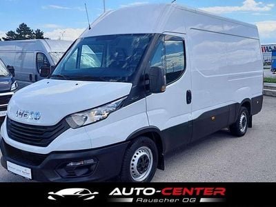 Weiß Gebraucht 2022 Iveco Daily Van | € 28.990 (Fairer Preis)