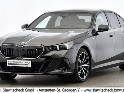 Grau Gebraucht 2025 BMW i5 Comfort Edition Limousine | € 62.450