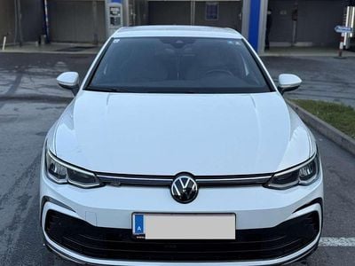 Gebraucht VW Golf VIII R-line 131 PS (96 kW) 2023 Weiß Limousine