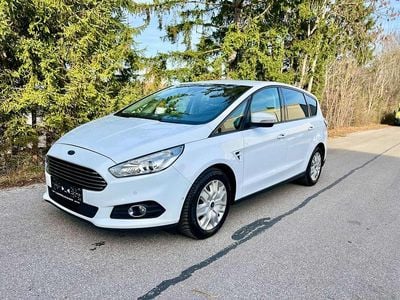 Weiß Gebraucht 2016 Ford S-MAX S Van / Kleinbus | € 7.990 (Fairer Preis)