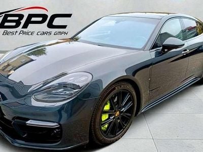 Grau Gebraucht 2018 Porsche Panamera Turbo S Limousine | € 67.900