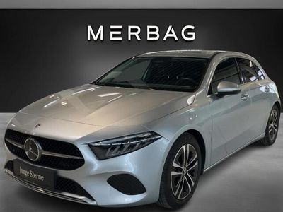 Hightechsilber metal Gebraucht 2024 Mercedes A180 Progressive Limousine | € 31.990 (Fairer Preis)
