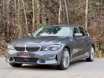 Grau Gebraucht 2019 BMW 320 Luxury Line Limousine | € 25.989 (Etwas zu teuer)