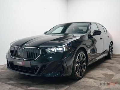 Gebraucht BMW 540 M Sport 303 PS (222 kW) 2025 Schwarz Limousine