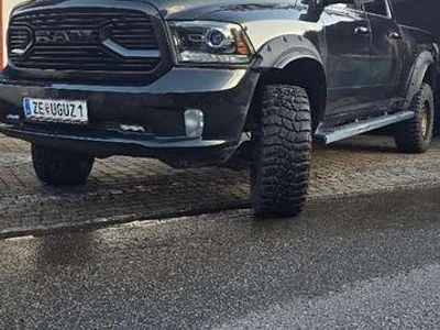 Gebraucht 2016 Dodge Ram Abholung | € 38.000