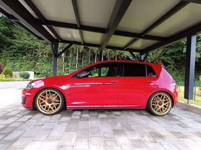 VW Golf