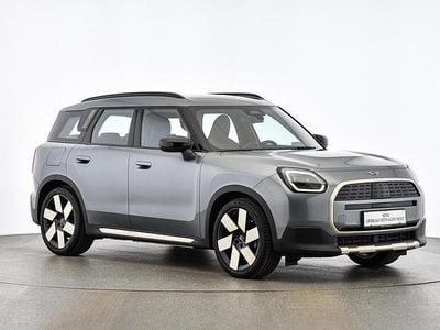 Smokey green Gebraucht 2024 Mini Countryman SUV | € 37.020 (Fairer Preis)