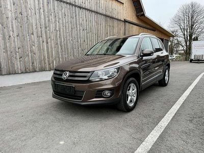 Braun Gebraucht 2012 VW Tiguan Sportline SUV | € 7.490 (Superpreis)