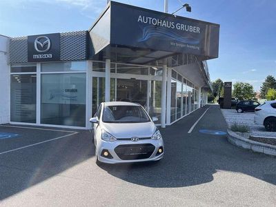 Silber Gebraucht 2016 Hyundai i10 Kleinwagen | € 7.300