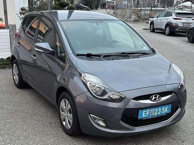 Gebraucht Hyundai ix20 Comfort 116 PS (85 kW) 2012 Grau Kleinwagen