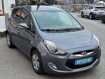 Grau Gebraucht 2012 Hyundai ix20 Comfort Kleinwagen | € 5.990
