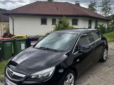 Gebraucht 2010 Opel Astra Edition Limousine | € 4.500