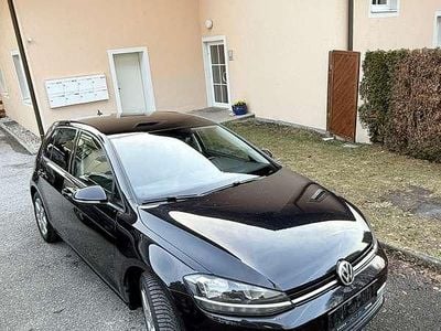 Gebraucht VW Golf VII Comfortline 116 PS (85 kW) 2017 Limousine