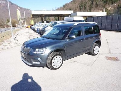 Grau Gebraucht 2017 Skoda Yeti SUV | € 14.990 (Teuer)