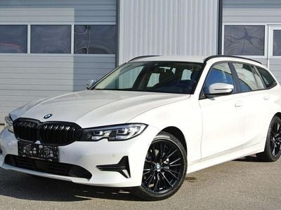 Weiß Gebraucht 2022 BMW 320 Advantage Kombi | € 25.790 (Fairer Preis)