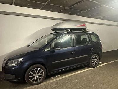 Blau Gebraucht 2015 VW Touran Highline Van / Kleinbus | € 10.450 (Fairer Preis)
