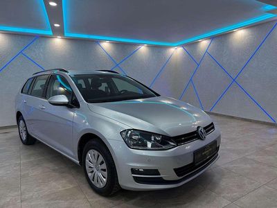 Grau Gebraucht 2016 VW Golf VII Comfortline Kombi | € 8.800 (Fairer Preis)