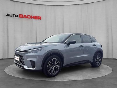 Neu Lexus LBX 91 PS (66 kW) 2026 Grau SUV