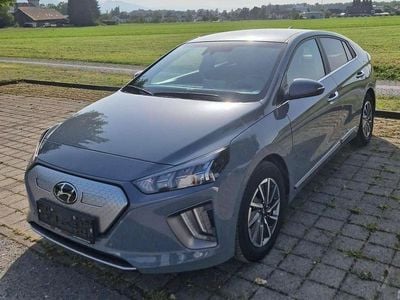 Gebraucht Hyundai Ioniq 88 kW (120 PS) 2022 Silber Kleinwagen