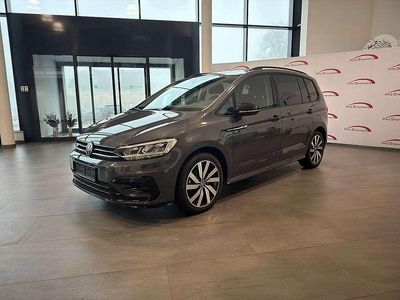 Grau Gebraucht 2023 VW Touran Highline Van / Kleinbus | € 39.000