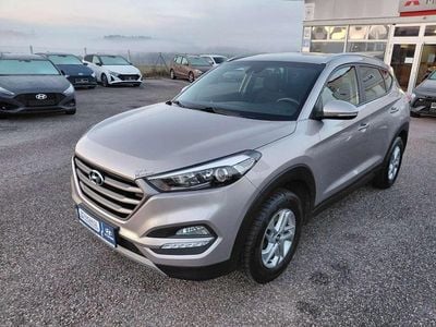 gebraucht Hyundai Tucson Edition 25 16 GDI 2WD MT