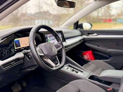 Gebraucht VW Golf Life 116 PS (85 kW) 2022 Schwarz Limousine