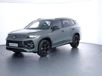 Mittelgrün metallic Neu 2025 VW Tayron R-line SUV | € 54.930 (Etwas zu teuer)