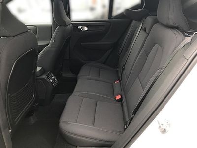 Weiß Gebraucht 2024 Volvo XC40 Ultimate SUV | € 62.410