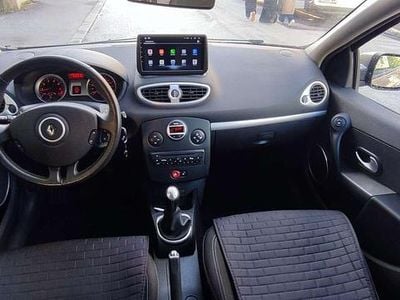 Gebraucht 2009 Renault Clio II Limousine | € 2.900 (Fairer Preis)