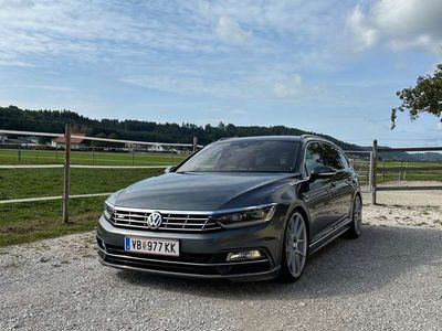 gebraucht VW Passat Variant R Line