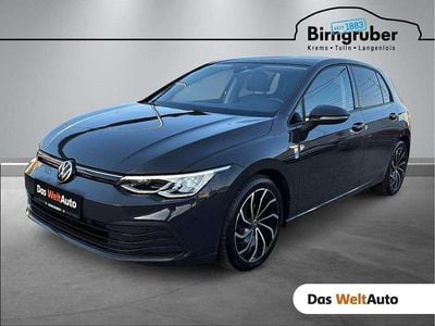 Grau Gebraucht 2020 VW Golf VIII United Limousine | € 17.870 (Fairer Preis)