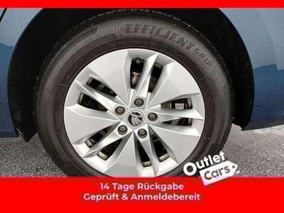 Dunkelblau metallic Gebraucht 2021 Skoda Octavia Ambition Kombi | € 21.990 (Guter Preis)