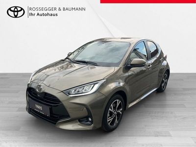 Neu 2025 Toyota Yaris Hybrid Active Limousine | € 23.230 (Guter Preis)