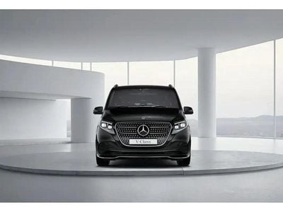 Schwarz Gebraucht 2025 Mercedes V300 Exclusive Van / Kleinbus | € 112.788 (Fairer Preis)