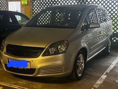 gebraucht Opel Zafira 1,9 CDTI