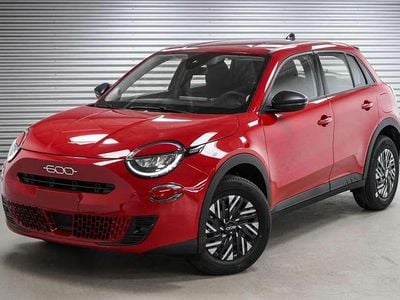 Neu Fiat 600 110 PS (80 kW) 2025 Rot SUV