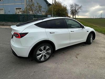 Weiß Gebraucht 2022 Tesla Model Y Long Range AWD SUV | € 35.490 (Fairer Preis)
