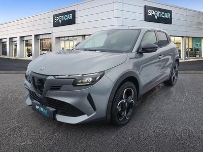 gebraucht Alfa Romeo Junior Ibrida Speciale 1.2 MHEV e-DCT6