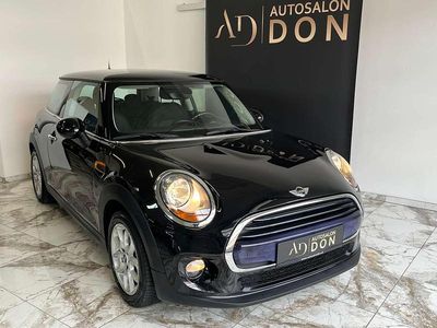 Schwarz Gebraucht 2015 Mini Cooper D Kleinwagen | € 10.990
