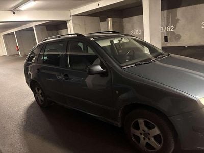 Grau Gebraucht 2006 Skoda Fabia Ambiente Kombi | € 1.000 (Teuer)