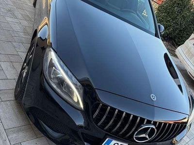 Gebraucht Mercedes C200 Avantgarde 136 PS (100 kW) 2018 Schwarz Kombi