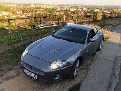 Jaguar XKR