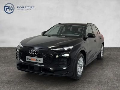 Schwarz metallicperleffektno Gebraucht 2025 Audi Q6 e-tron Ambiente SUV | € 127.812
