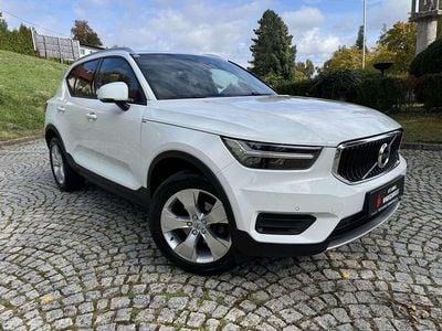 Weiß Gebraucht 2022 Volvo XC40 Momentum SUV | € 27.490 (Etwas zu teuer)